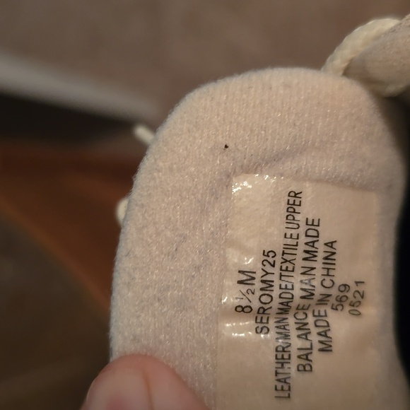 Easy Spirit Beige Suede Sneakers (#17) - Picture 7 of 8